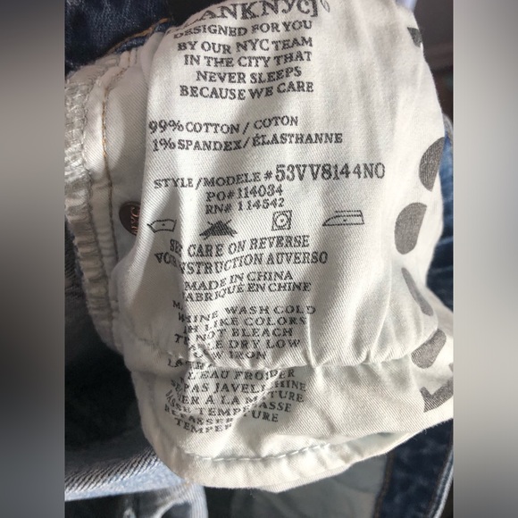 NWT Blank NYC The Essex Classic Cut Off Shorts in Distressed Blue - Size 27 - Picture 5 of 6